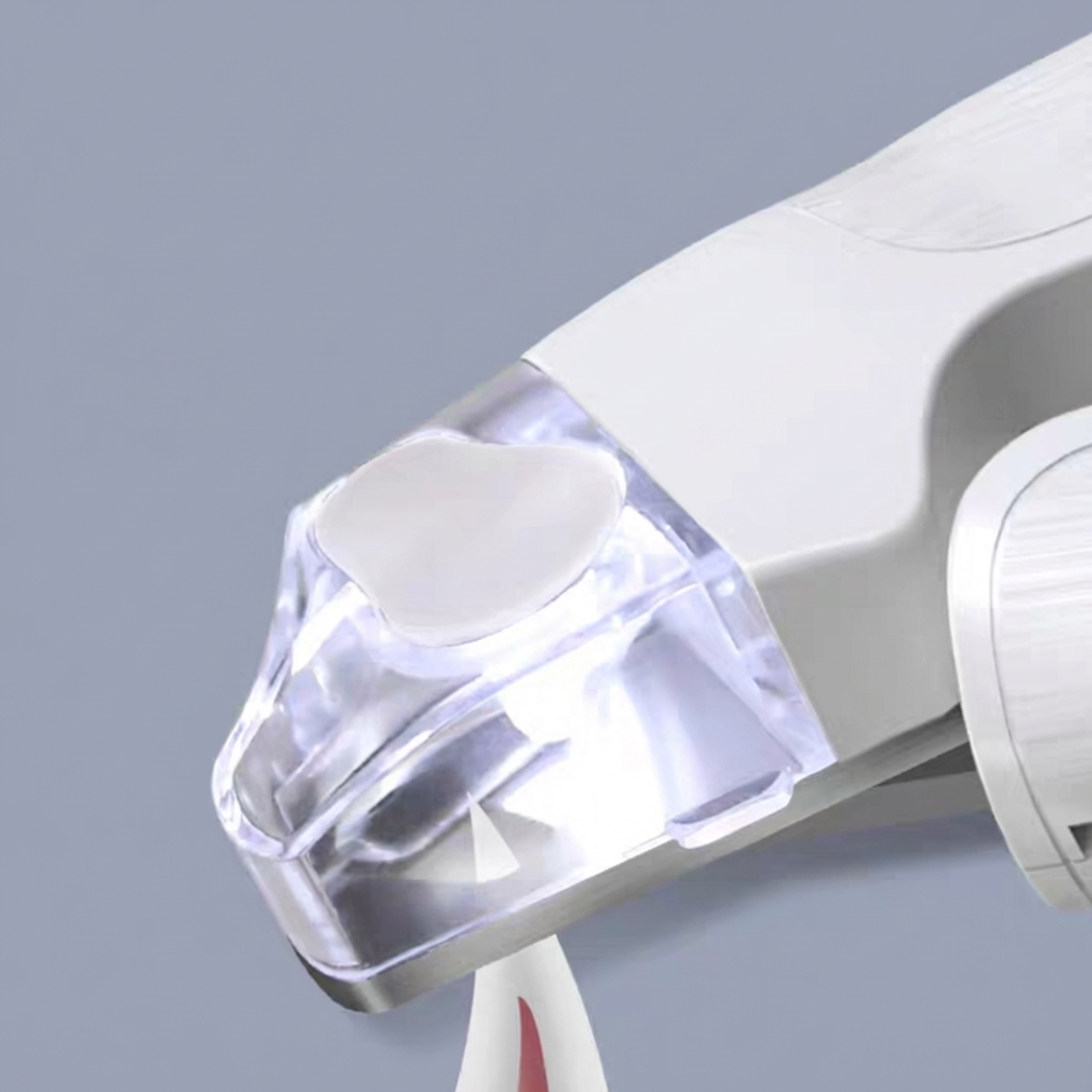 Cat nail clipper