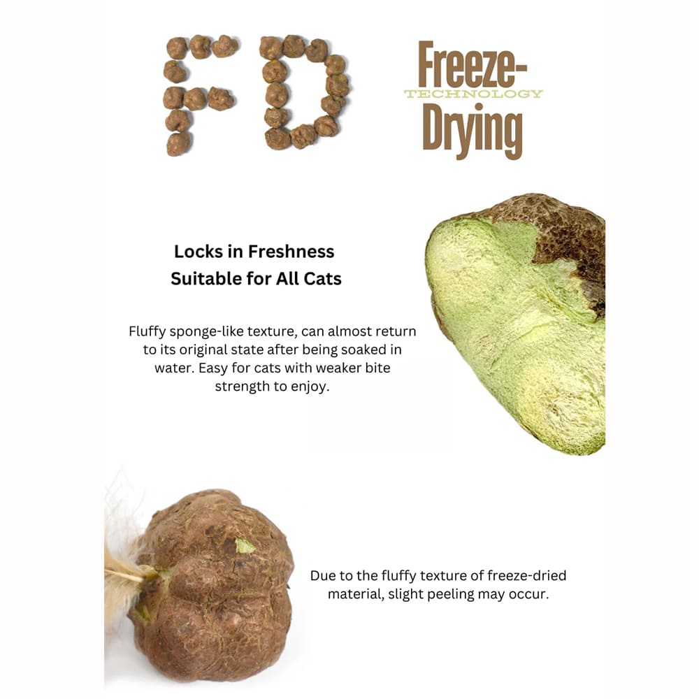 Features of the cat toy made of silvervine, handmade, with natural material, stimulating and interactive design.