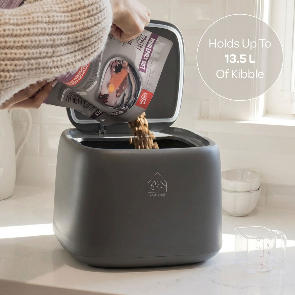 kibble food container | Dog food container storage | Tag4MyPet